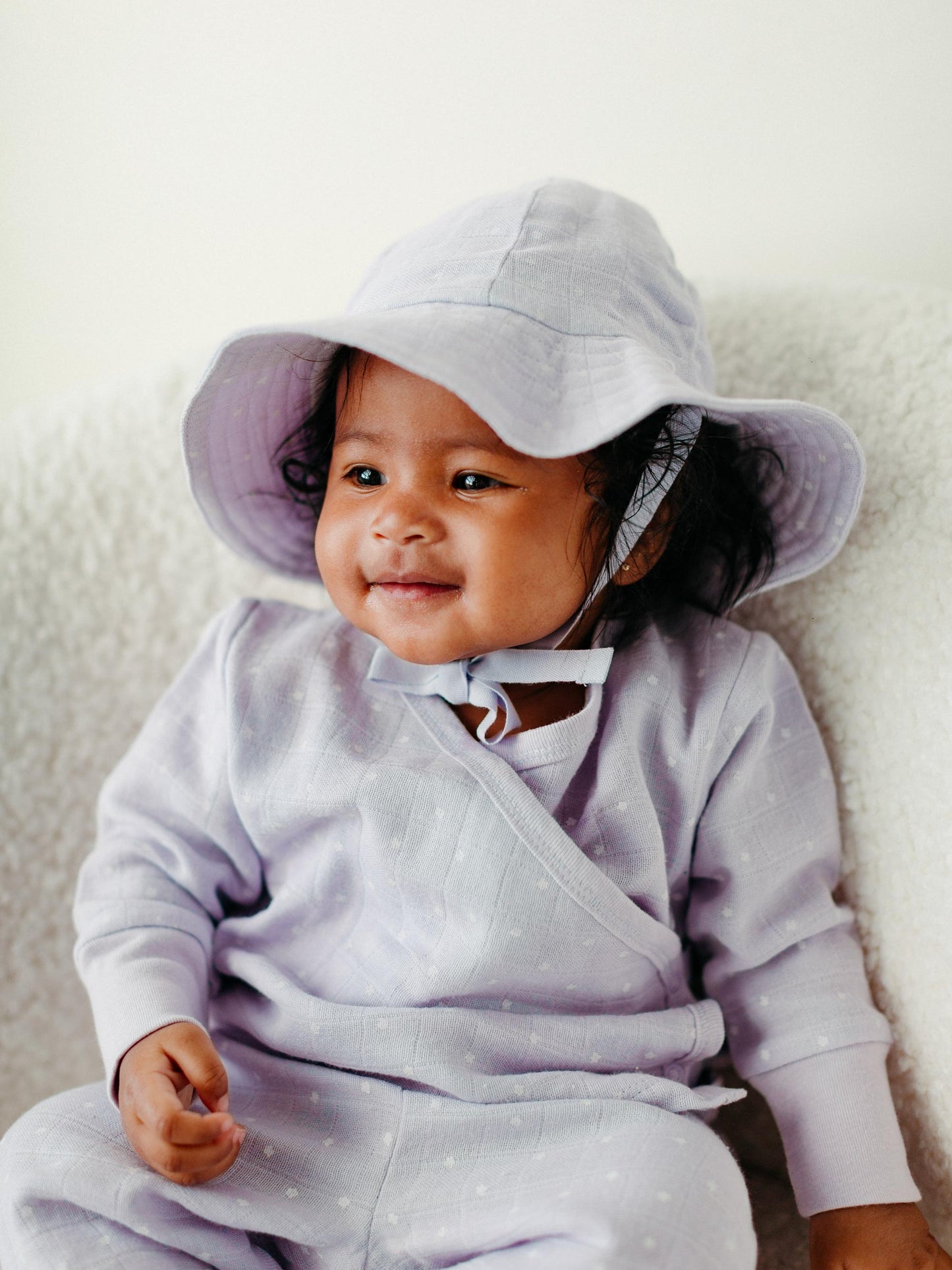 (Preventa - Entrega en 3-4 semanas) Muslin - Sombrero Bebé - Lavender Stars