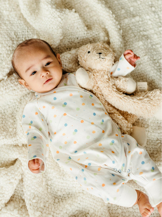 (Preventa 3-4 semanas) Mono Bebé Tipo Kimono con Broche Lateral - Blue Dots